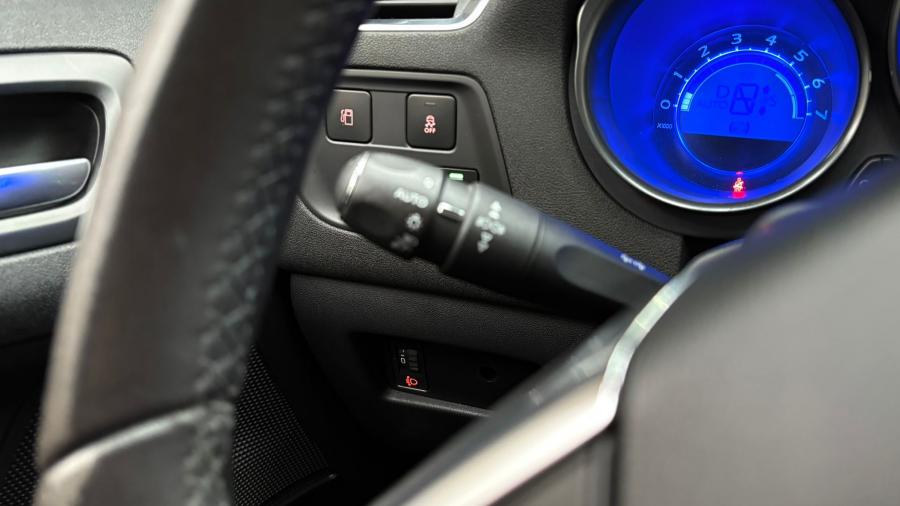 citroen-c4-2018-diesel-1560cc