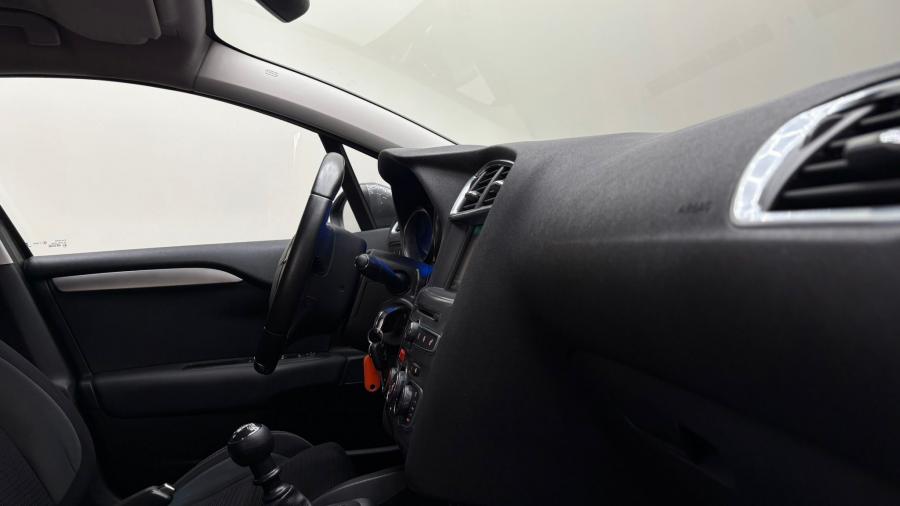 citroen-c4-2018-diesel-1560cc