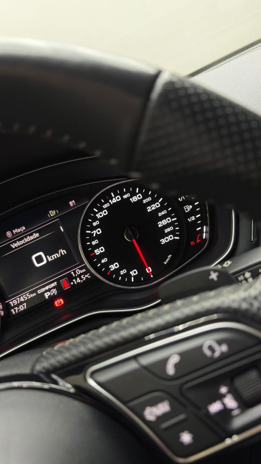audi-a4-avant-2019-diesel-1968cc
