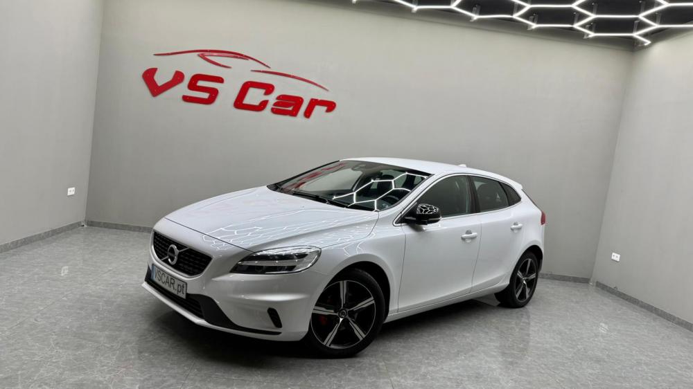 volvo-v40-2017-diesel-1969cc