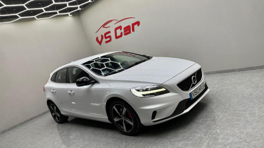 volvo-v40-2017-diesel-1969cc