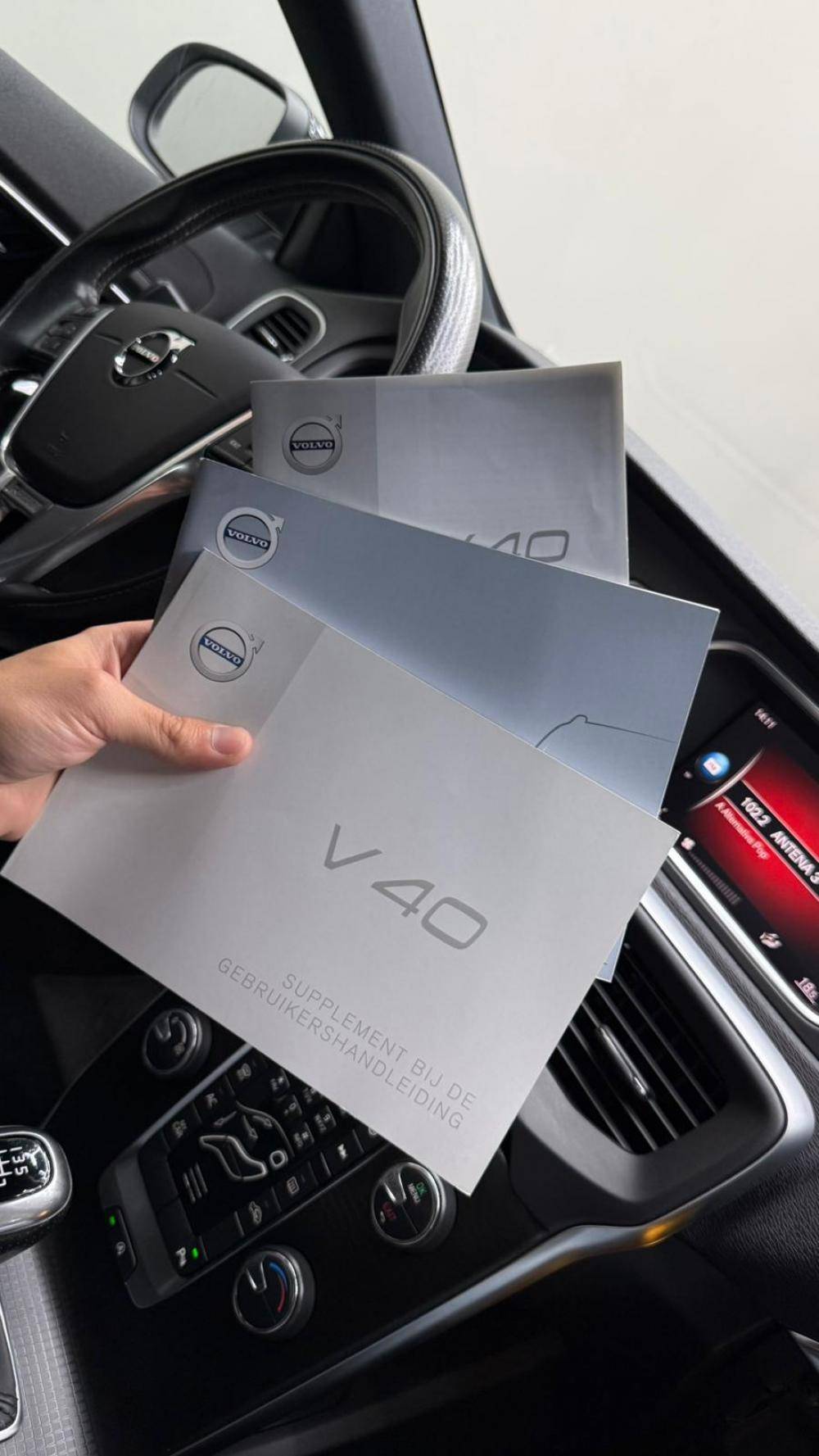 volvo-v40-2017-diesel-1969cc