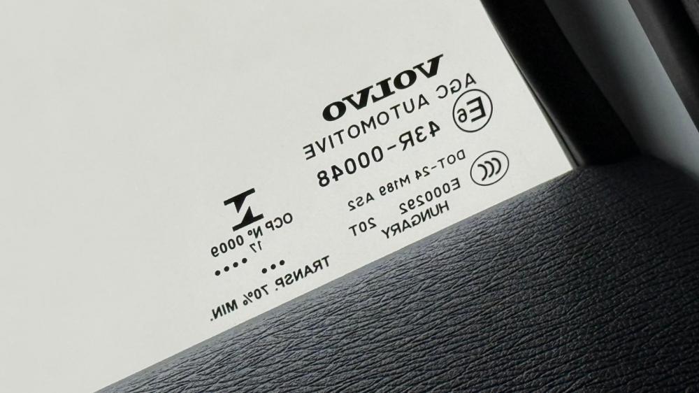 volvo-v40-2017-diesel-1969cc