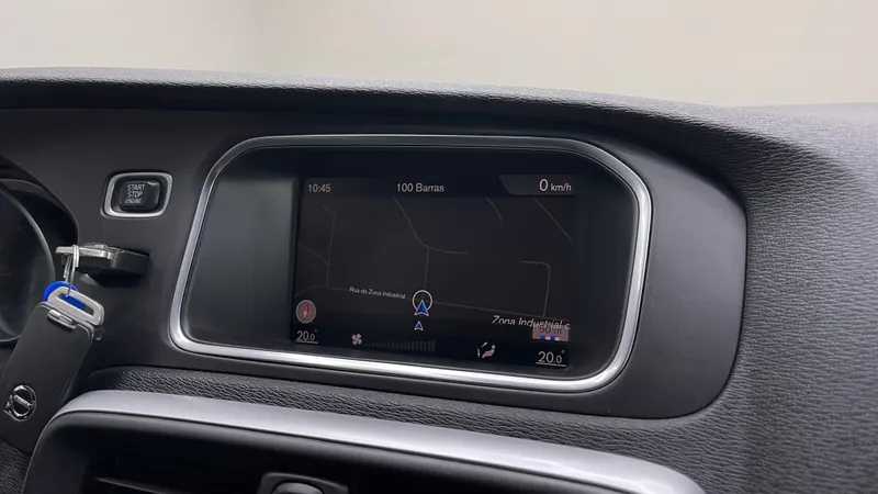 volvo-v40-2017-diesel-1969cc
