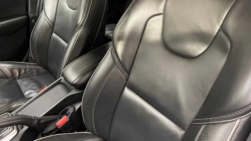 volvo-v40-2017-diesel-1969cc
