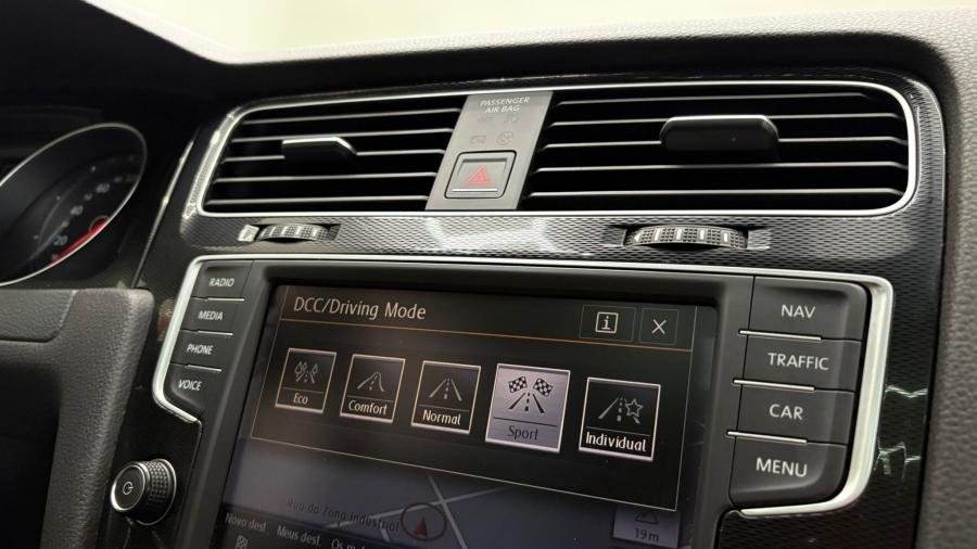 volkswagen-golf-2015-diesel-1968cc