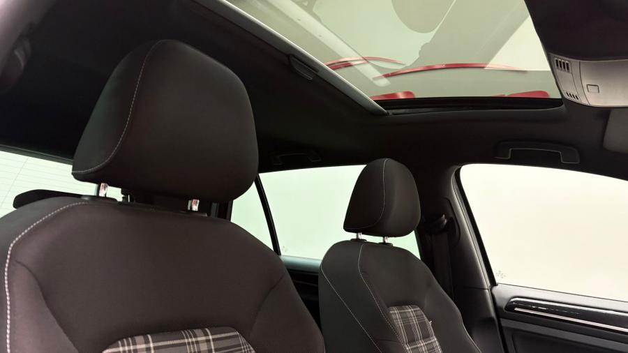 volkswagen-golf-2015-diesel-1968cc