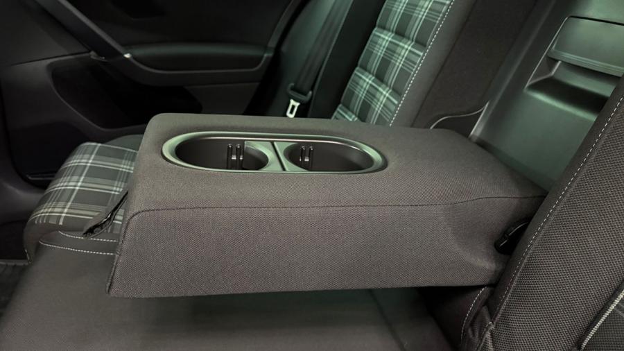 volkswagen-golf-2015-diesel-1968cc