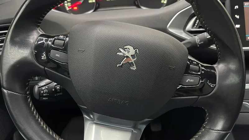 peugeot-308-sw-2020-gasolina-1199cc