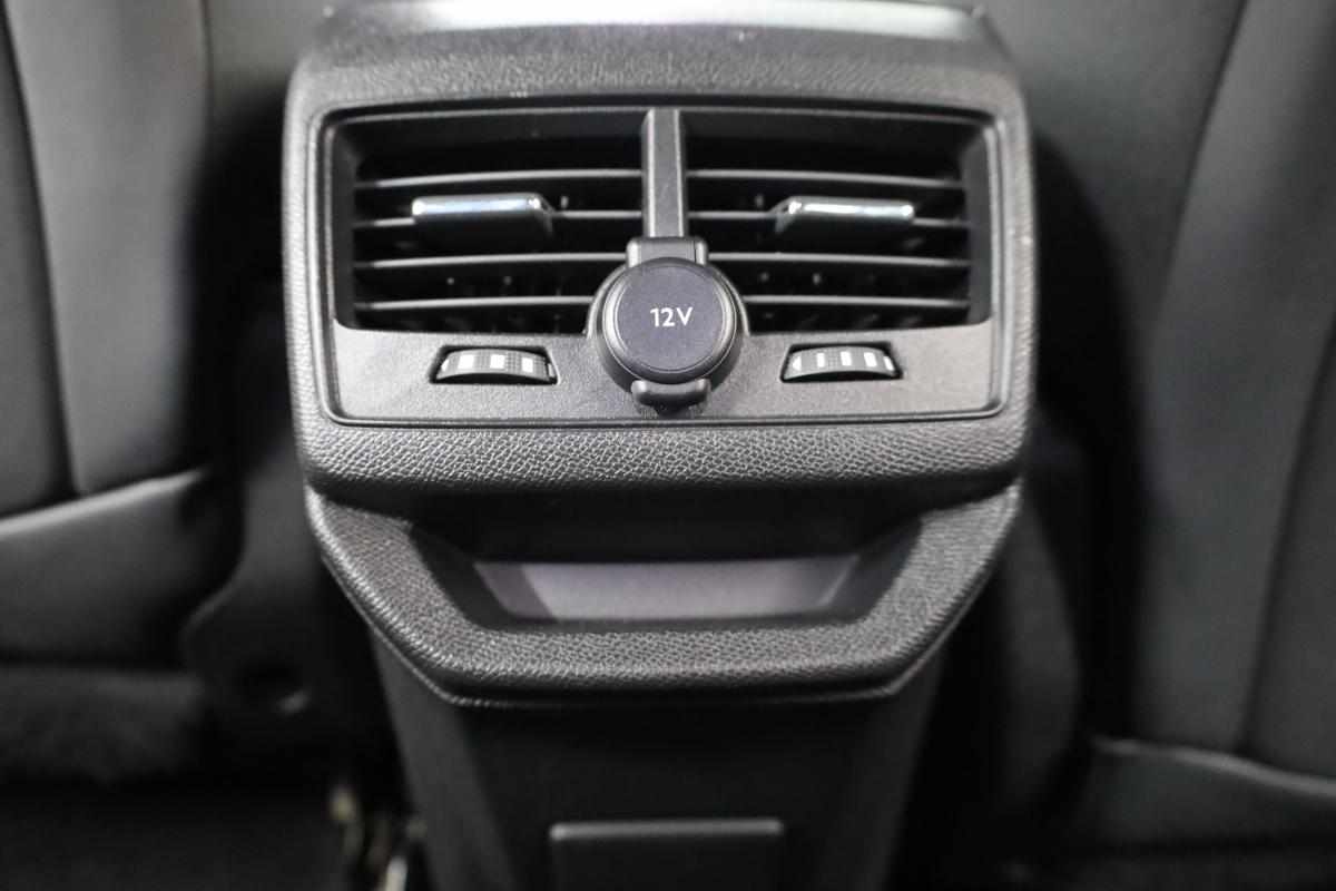peugeot-3008-1-5-bluehdi-2019-diesel-1499cc
