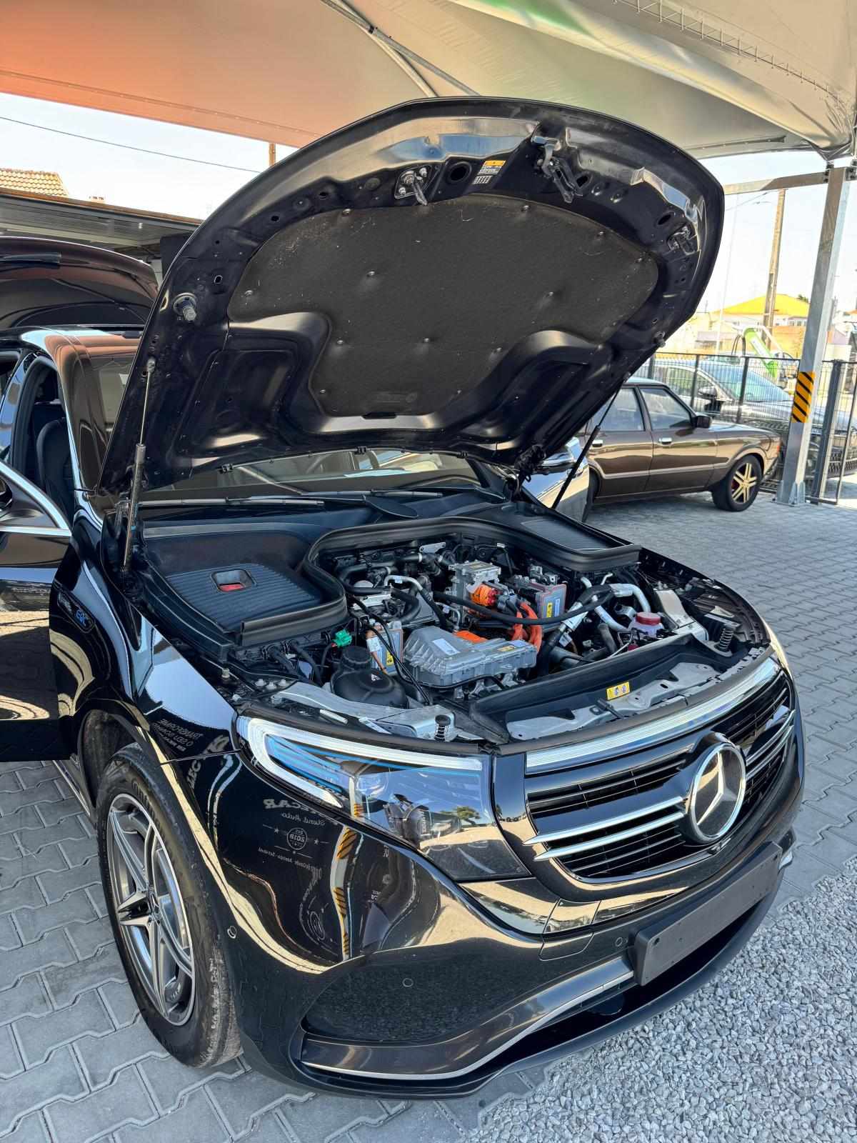 mercedes-benz-eqc-400-4matic-2022-eletrico