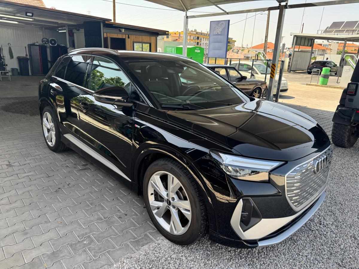 audi-q4-e-tron-40-e-tron-2022-eletrico