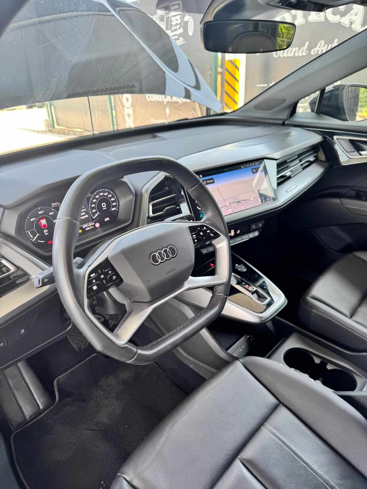 audi-q4-e-tron-40-e-tron-2022-eletrico