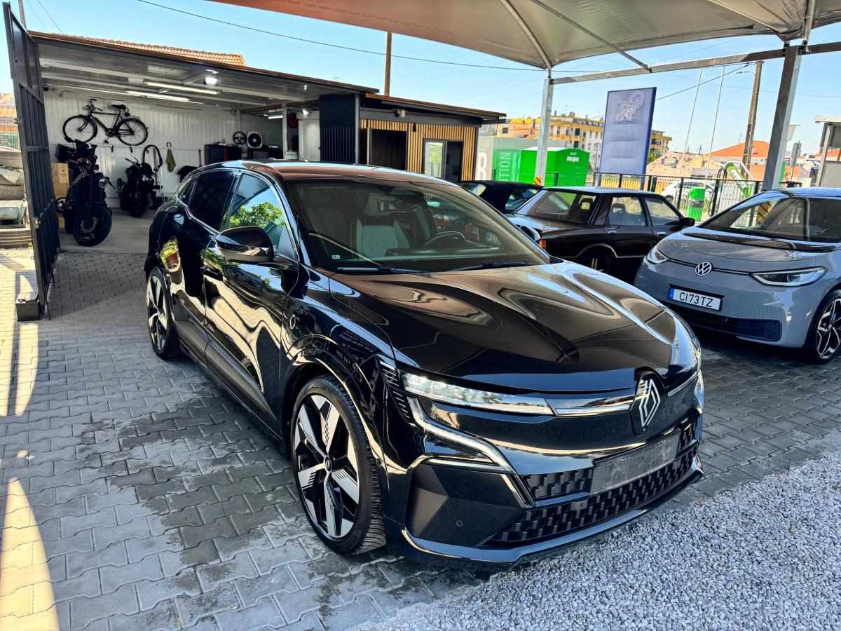 renault-megane-e-tech-ev60-2022-eletrico