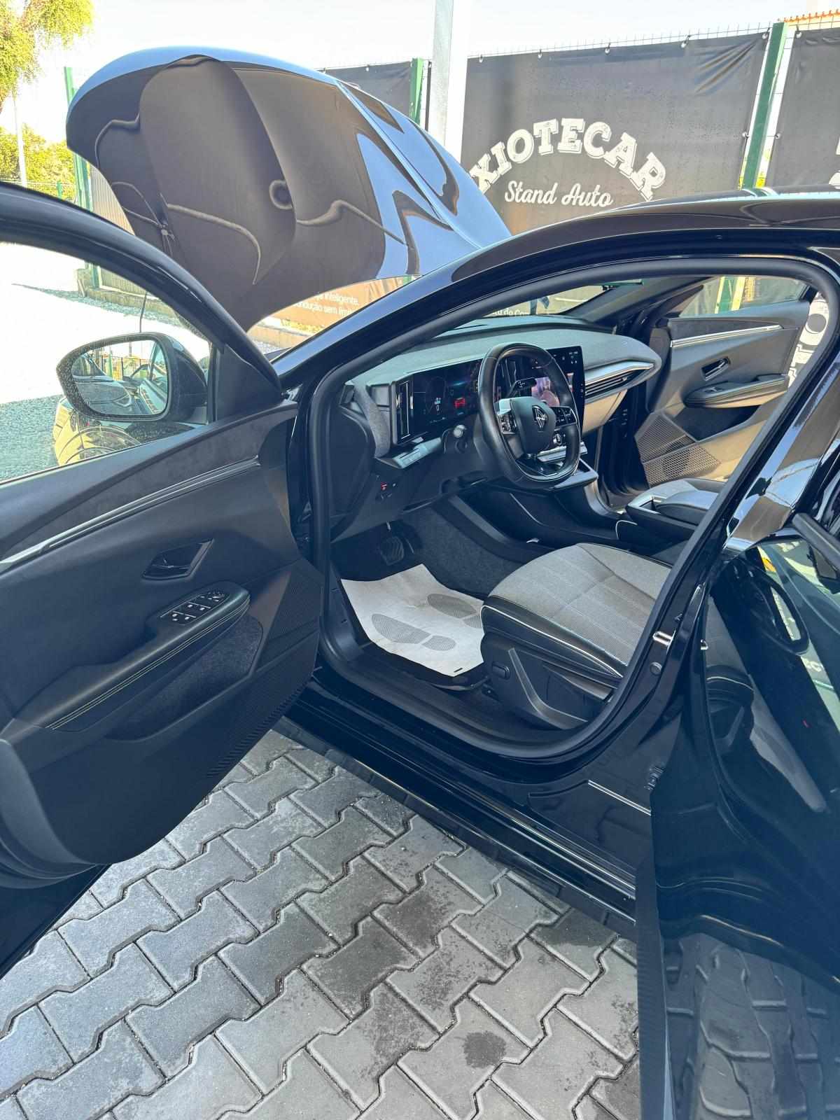 renault-megane-e-tech-ev60-2022-eletrico
