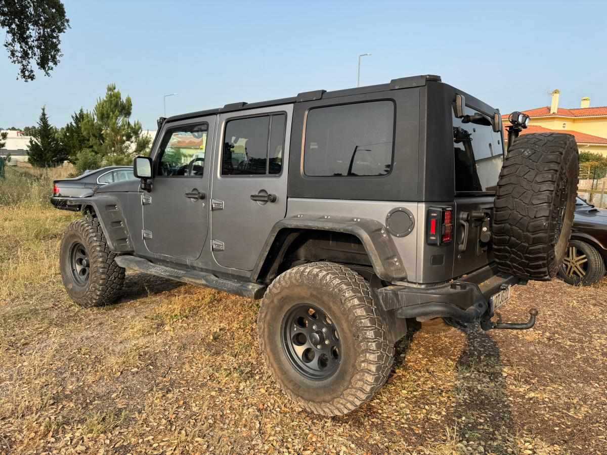 jeep-wrangler-2-8-4x4-2010-diesel-2777cc