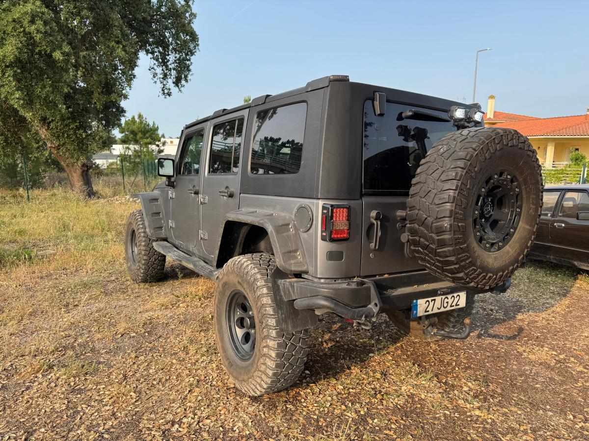 jeep-wrangler-2-8-4x4-2010-diesel-2777cc