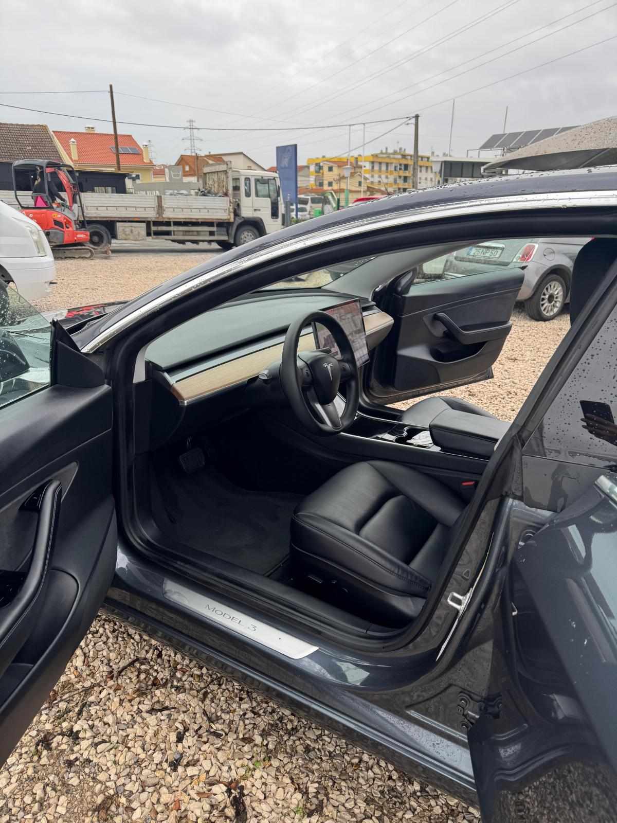 tesla-model-3-standard-range-plus-2020-eletrico