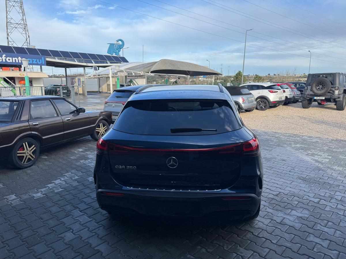mercedes-benz-eqa-250-2021-eletrico