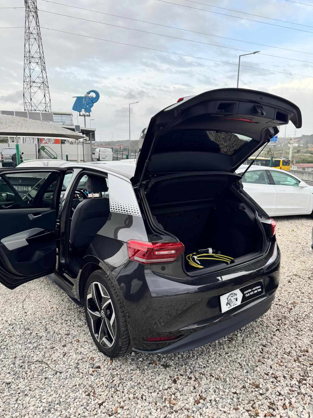 volkswagen-id-3-pro-performance-58-kwh-2020-eletrico
