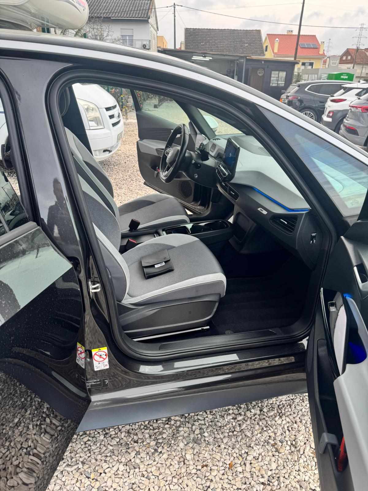 volkswagen-id-3-pro-performance-58-kwh-2020-eletrico
