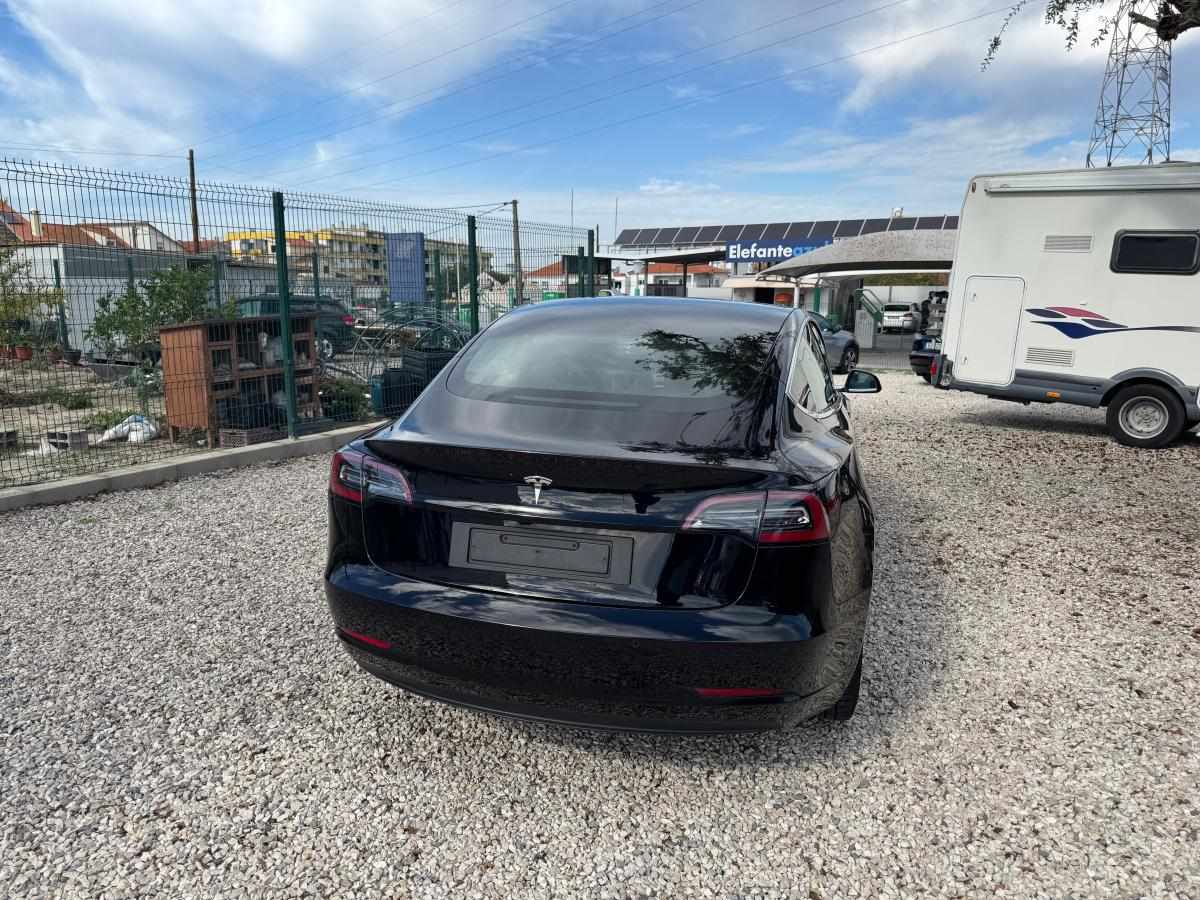 tesla-model-3-2019-eletrico