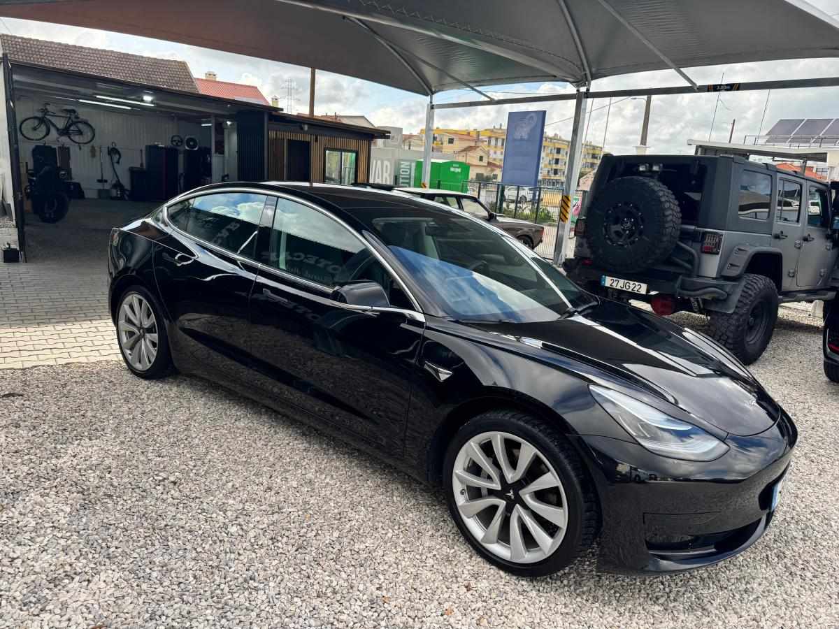 tesla-model-3-standard-range-2019-eletrico