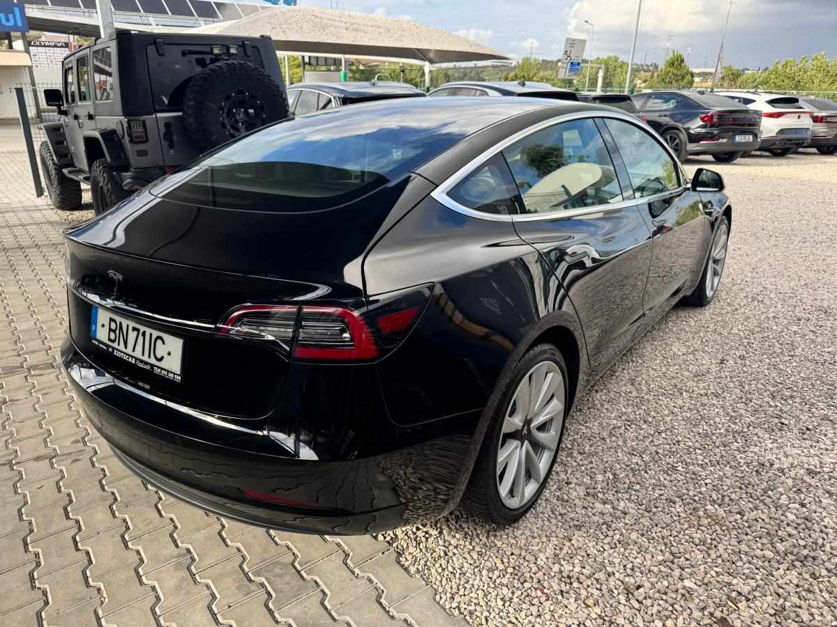 tesla-model-3-standard-range-2019-eletrico