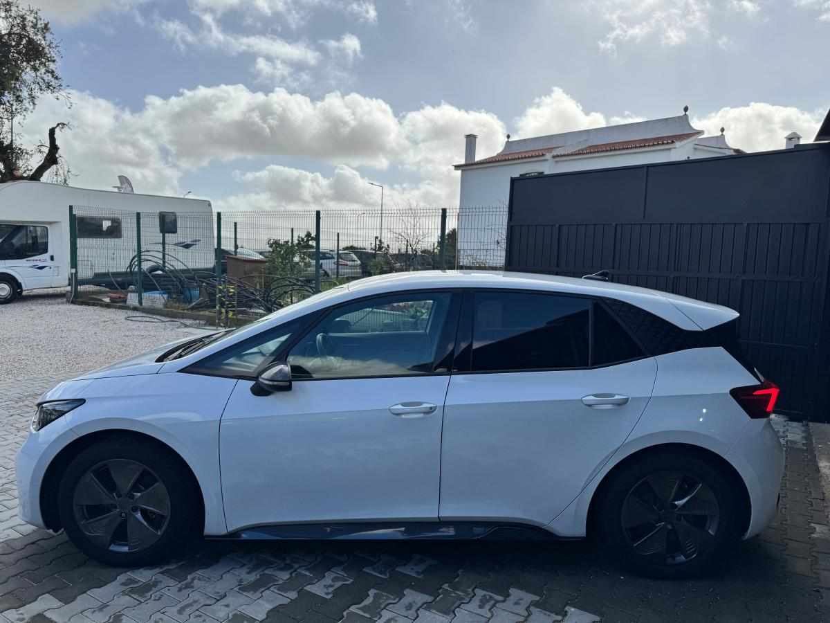 cupra-born-58-kwh-2022-eletrico