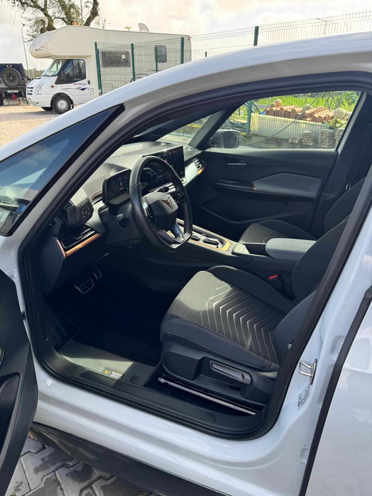 cupra-born-58-kwh-2022-eletrico