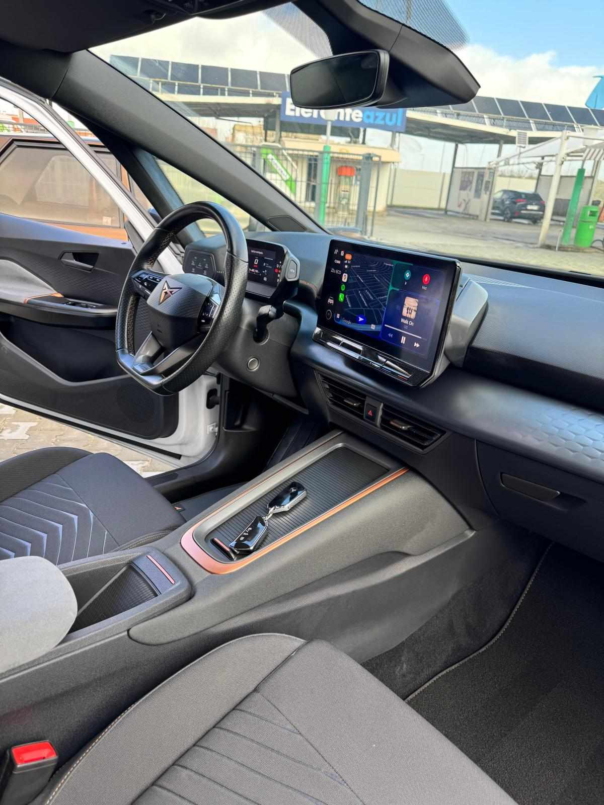 cupra-born-58-kwh-2022-eletrico