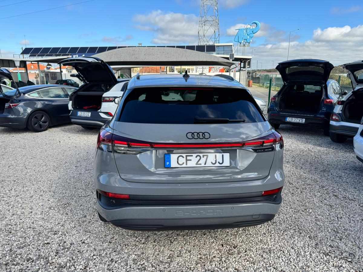 audi-q4-e-tron-40-e-tron-2021-eletrico
