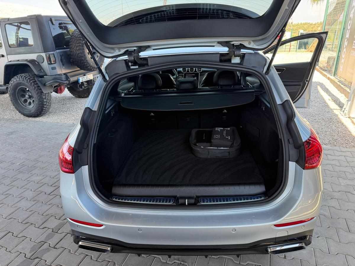 mercedes-benz-classe-c-c-300-e-2023-gasolina-1999cc