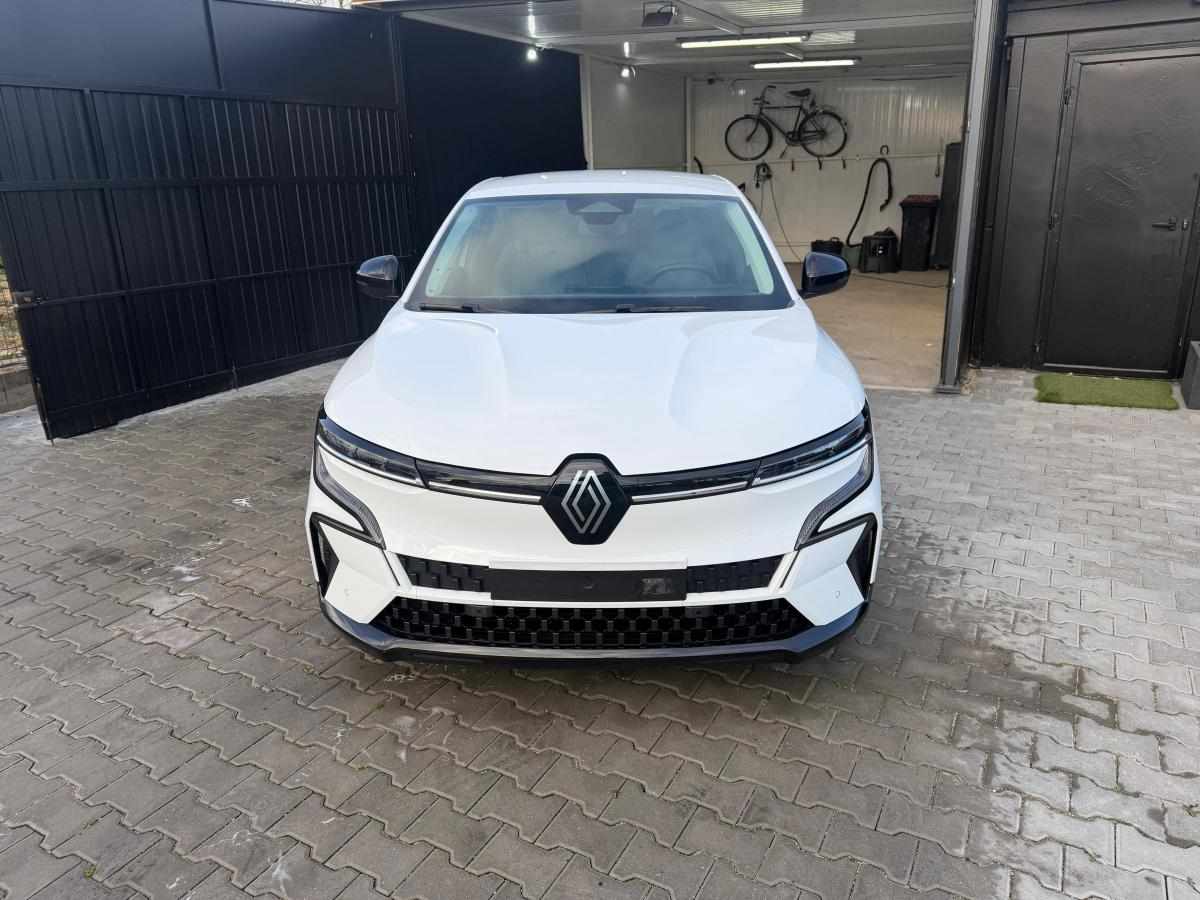renault-megane-e-tech-ev40-2022-eletrico