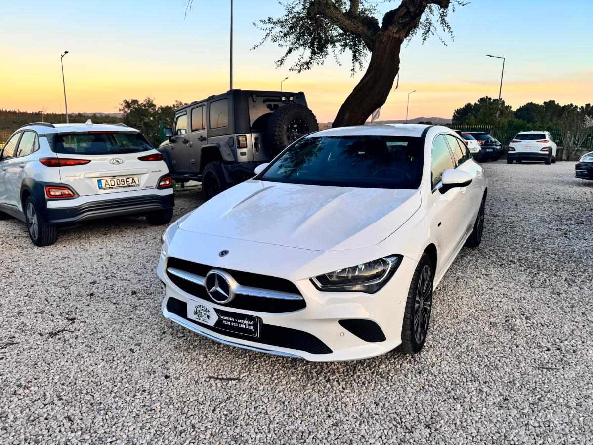mercedes-benz-cla-250-e-2020-gasolina-1332cc
