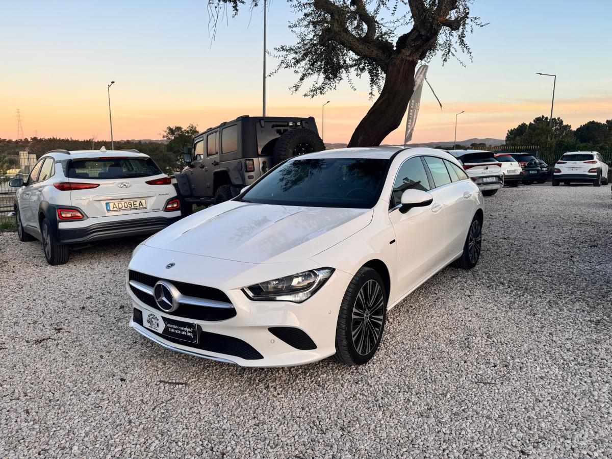 mercedes-benz-cla-250-e-2020-gasolina-1332cc