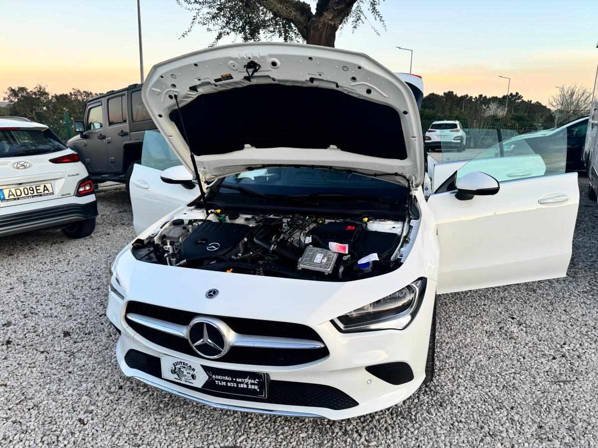 mercedes-benz-cla-250-e-2020-gasolina-1332cc