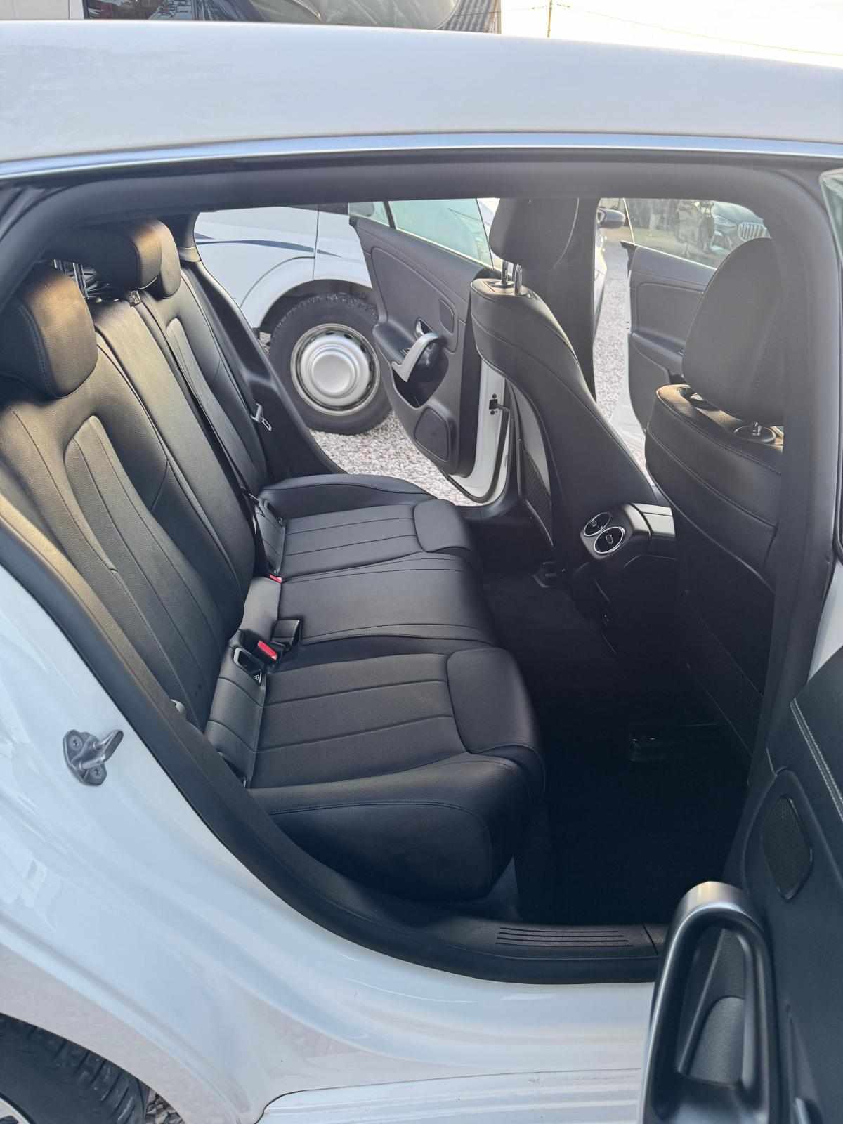 mercedes-benz-cla-250-e-2020-gasolina-1332cc