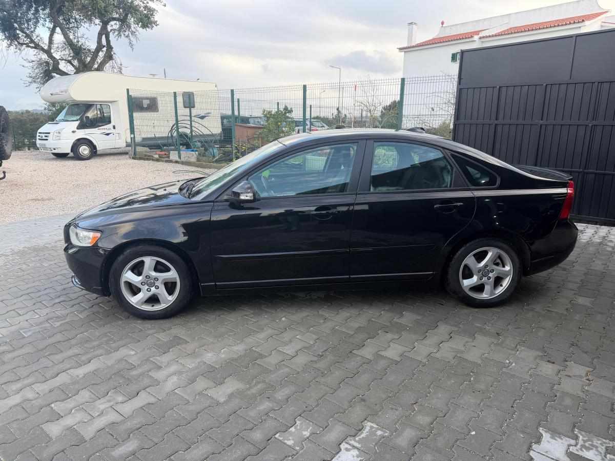 volvo-s40-1-6-d-2010-diesel-1560cc