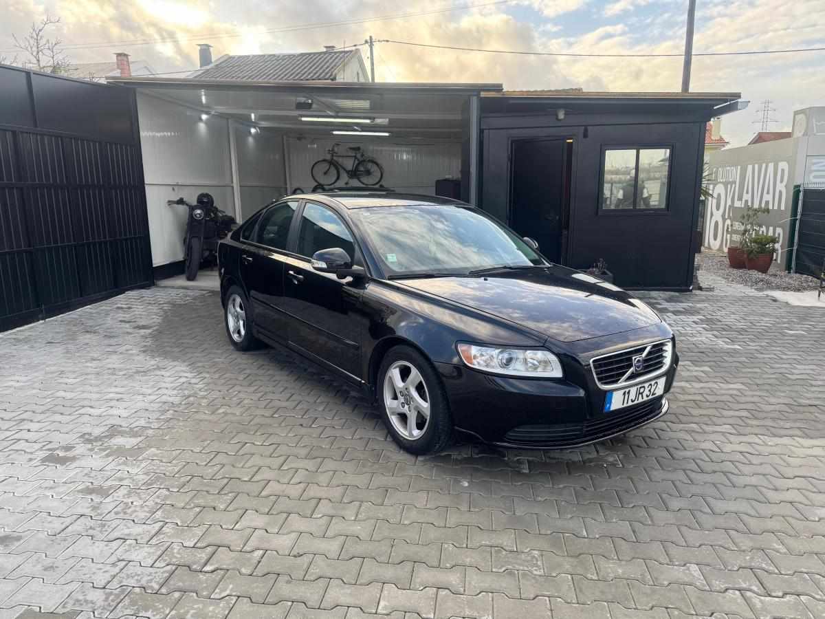 volvo-s40-1-6-d-2010-diesel-1560cc