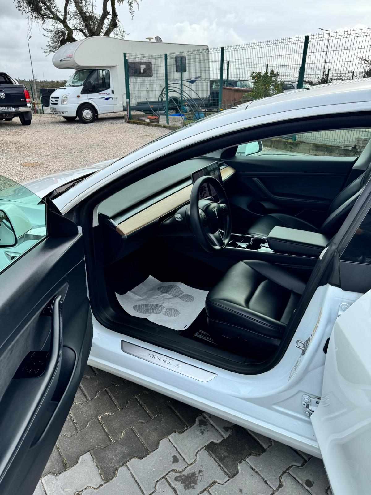 tesla-model-3-standard-range-plus-2020-eletrico