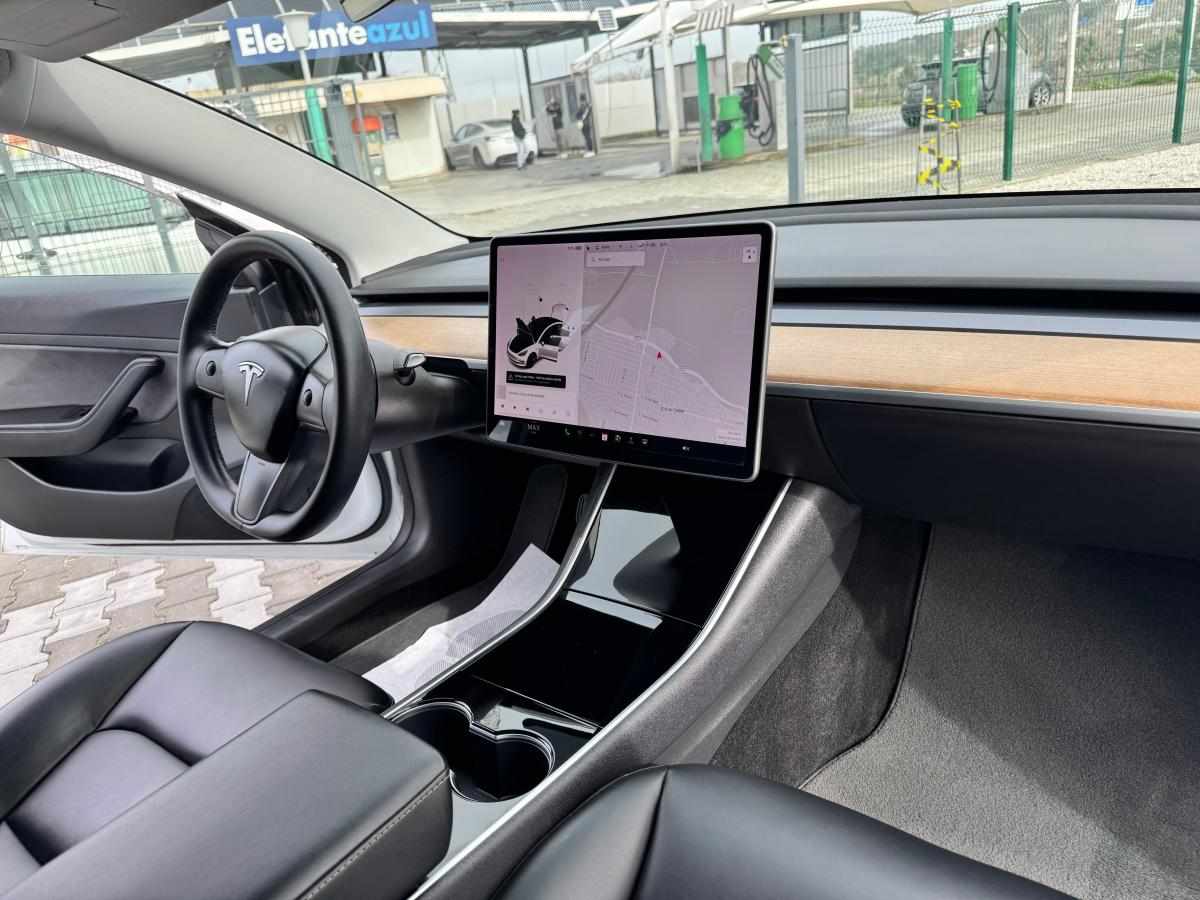 tesla-model-3-standard-range-plus-2020-eletrico