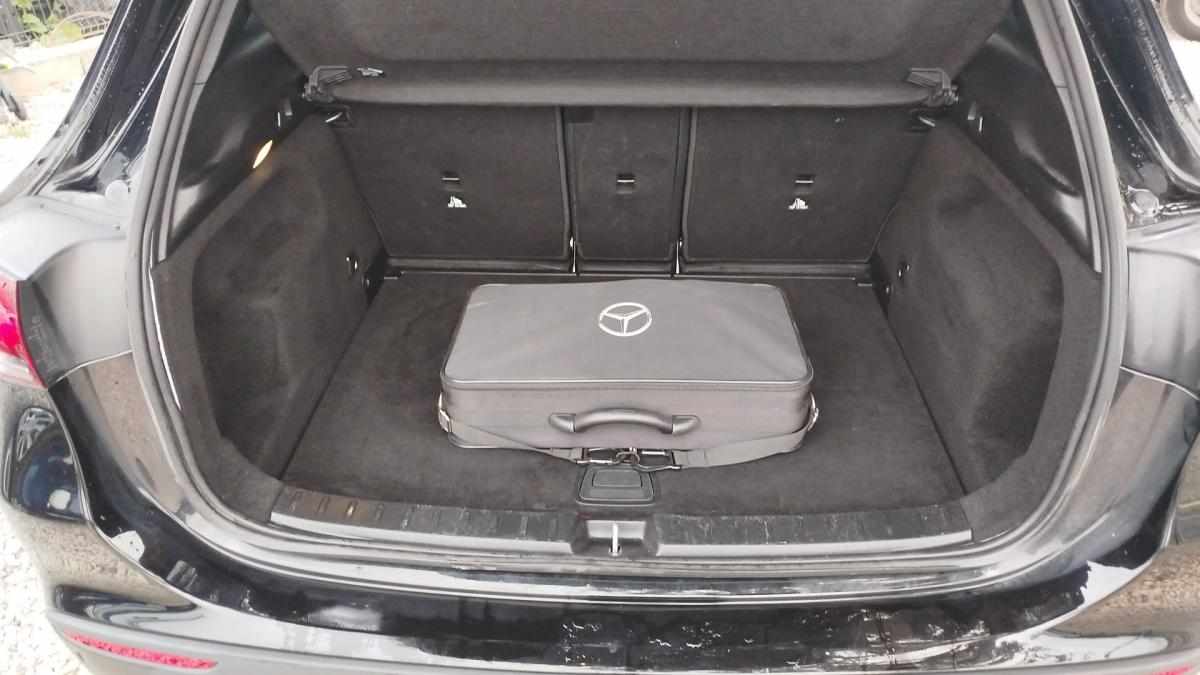 mercedes-benz-gla-2022-hibrido-a-gasolina-1332cc