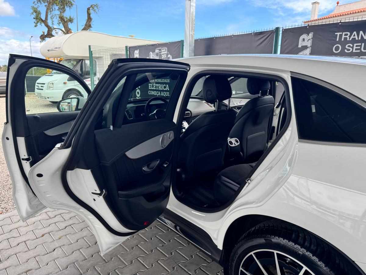 mercedes-benz-eqc-400-4matic-2021-eletrico