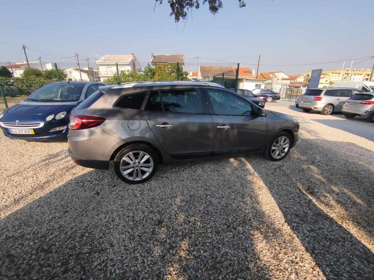 renault-megane-2011-diesel-1461cc