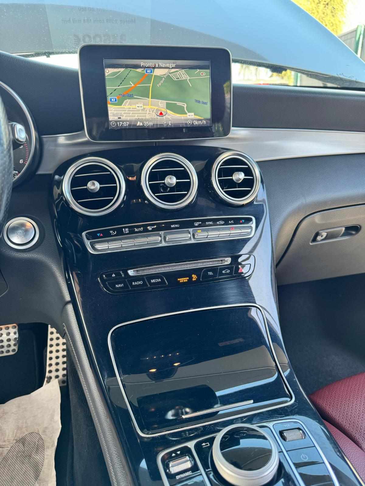 mercedes-benz-glc-250-d-4matic-2018-diesel-2143cc