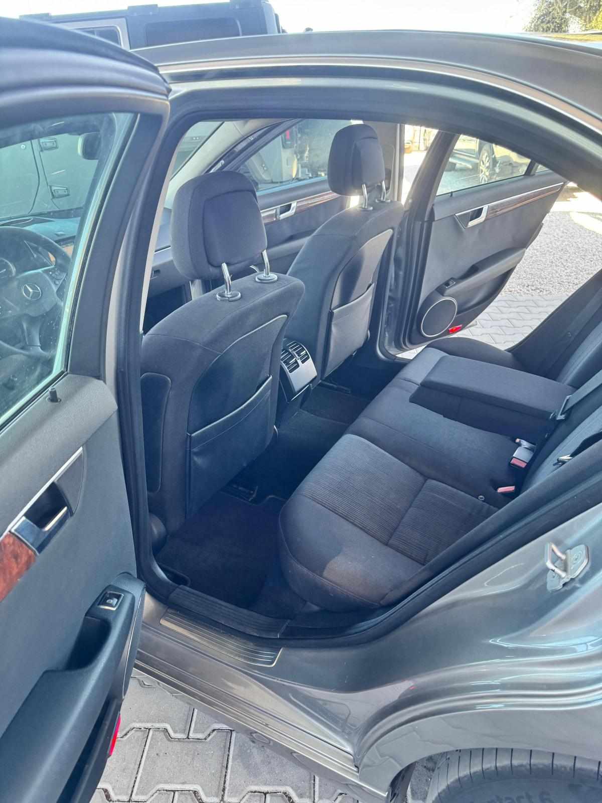 mercedes-benz-classe-c-c-220-cdi-2008-diesel-2148cc