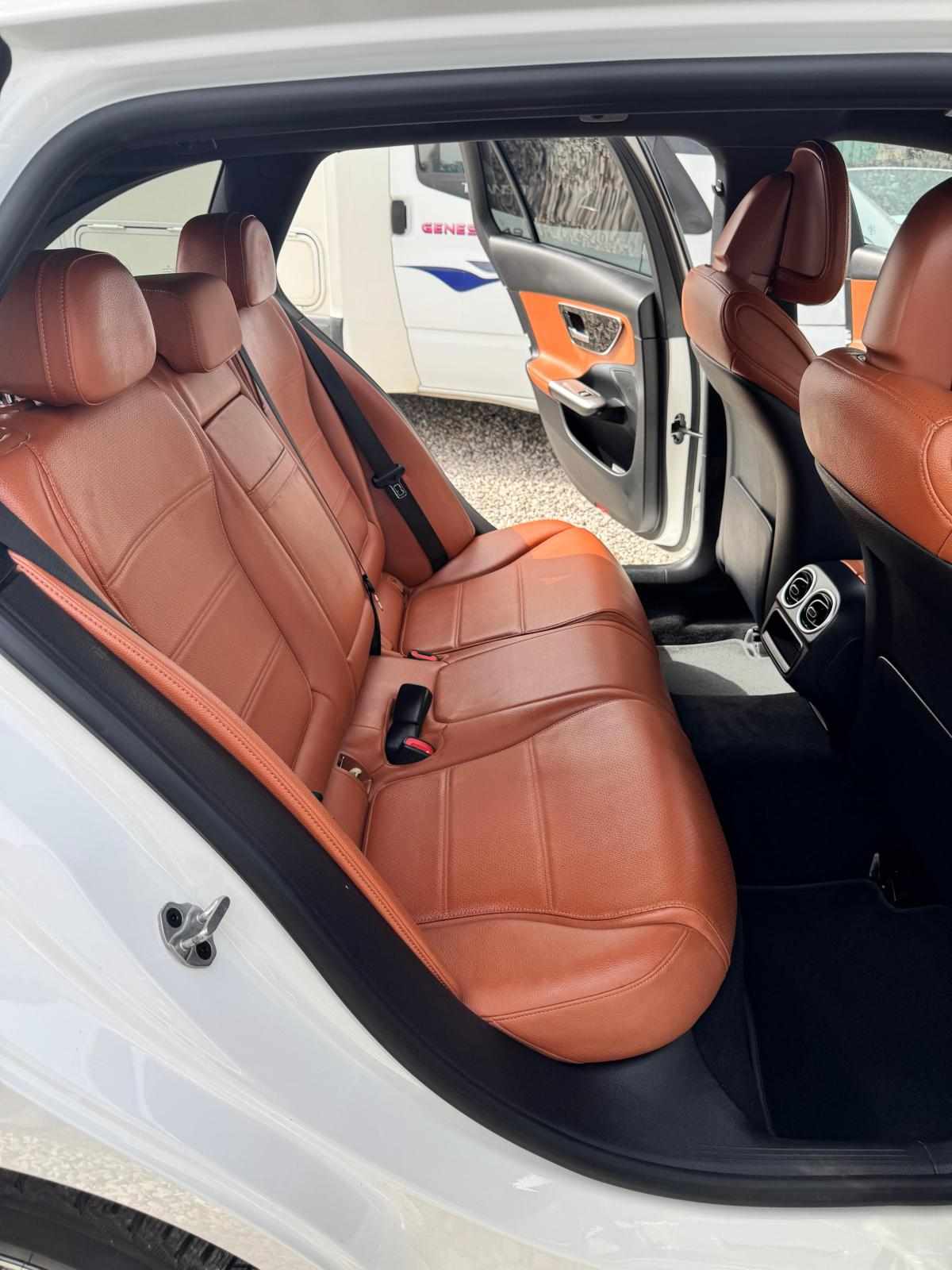 mercedes-benz-classe-c-c-300-e-2022-gasolina-1999cc