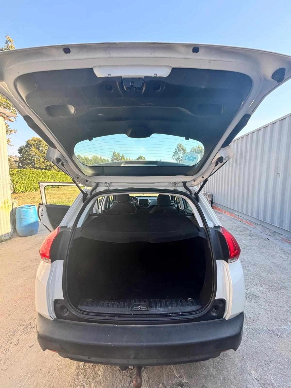 peugeot-2008-2016-gasolina-1199cc