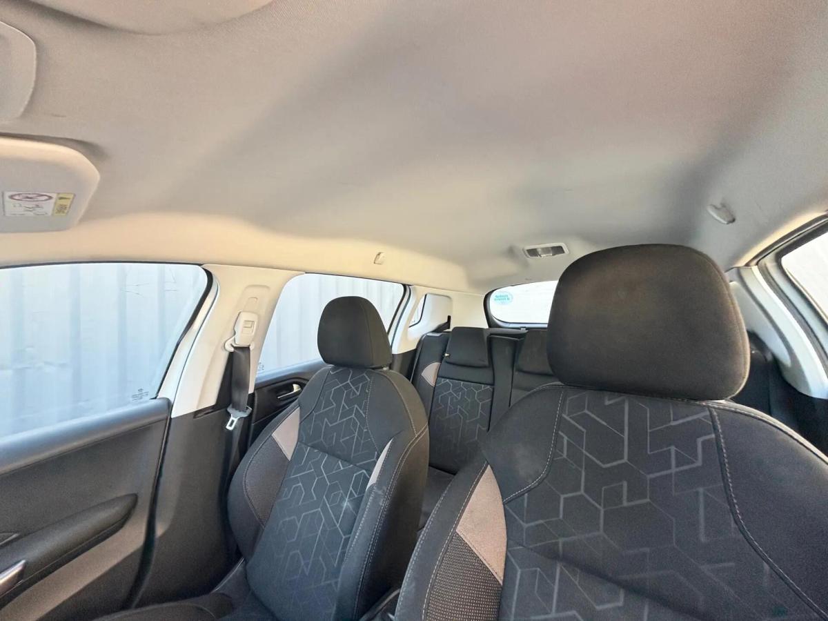 peugeot-2008-2016-gasolina-1199cc